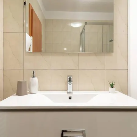 Doris, Krk * Krk Town