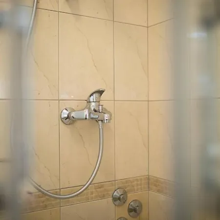 Doris, Krk * Krk Town