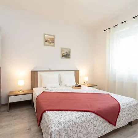 Apartman Doris, Krk *